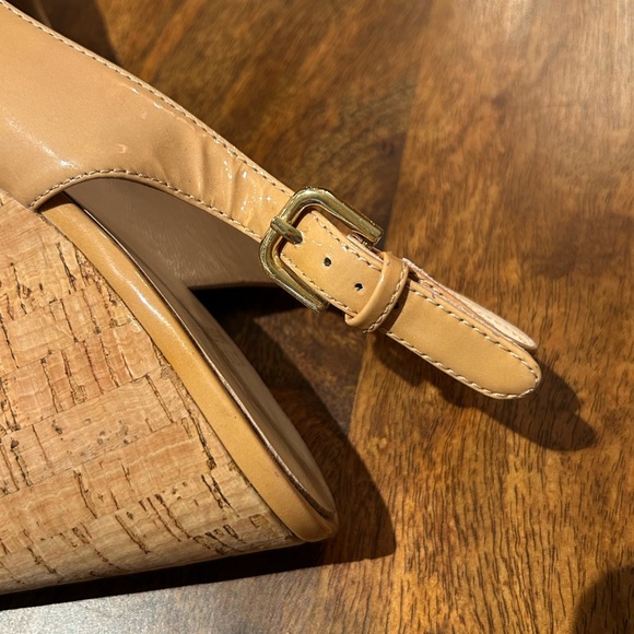 Stuart Weitzman Riveria Tan Patent Leather Peep Toe Wedge - Picture 8 of 12
